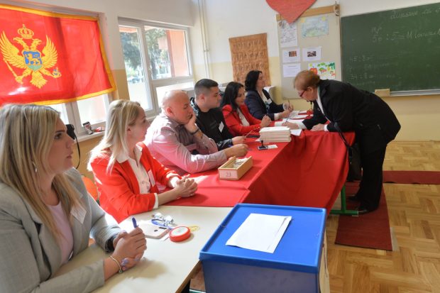 Crna gora glasanje izbori